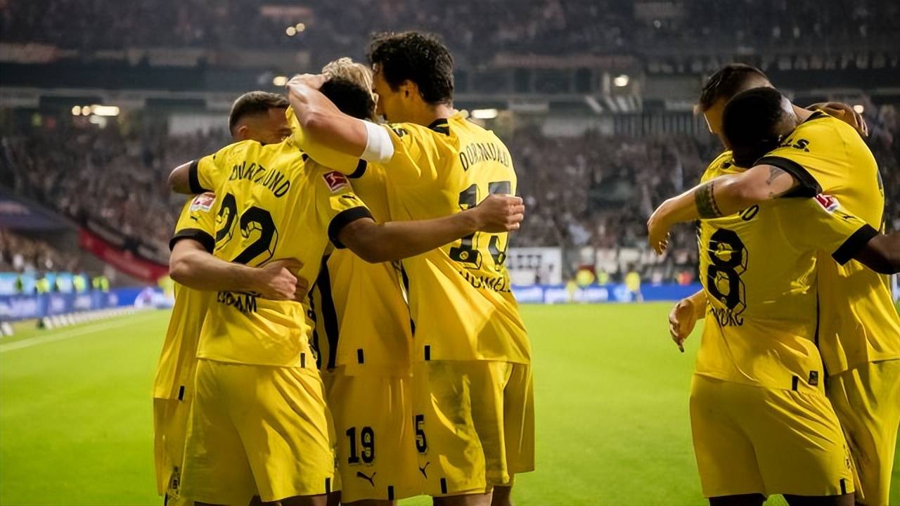 开云体育 真人-滚滚长江东逝水全诗